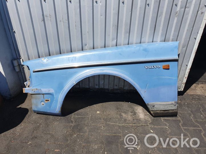 Volvo 240 Fender 