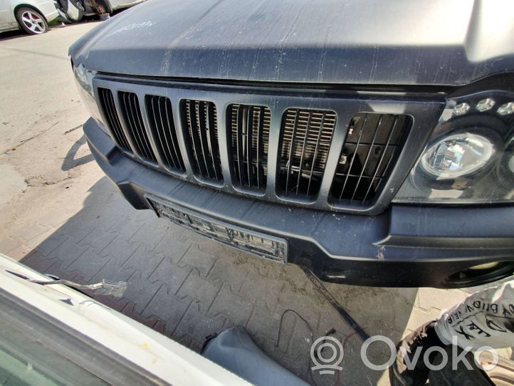 Jeep Grand Cherokee (WK) Etusäleikkö 