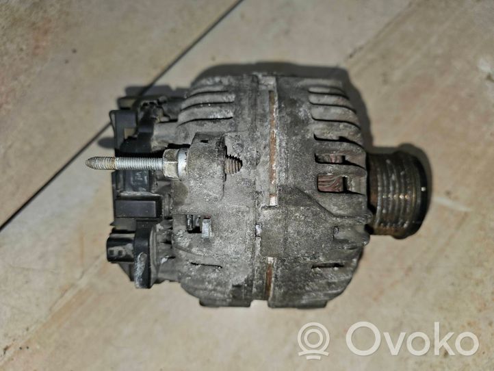 Renault Clio III Generatore/alternatore 8200660033