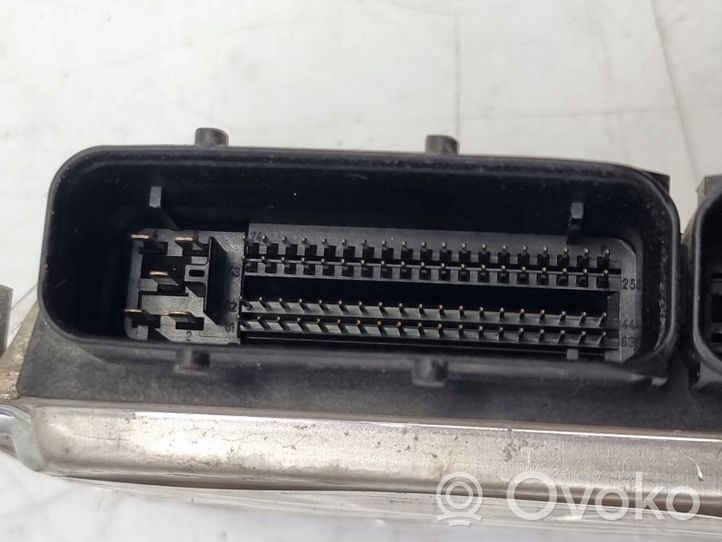 Audi A8 S8 D3 4E Unité de commande, module ECU de moteur 4E0907560