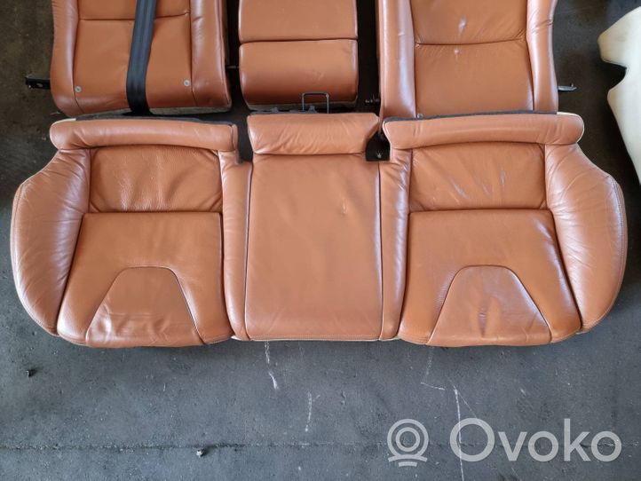 Volvo V60 Set di rivestimento sedili e portiere 