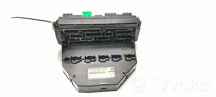 Mitsubishi Montero Boîte à fusibles A2129008307
