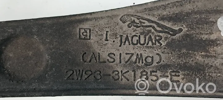 Jaguar XJ X350 Etupyörän navan laakerikokoonpano 2W93-3K185-E