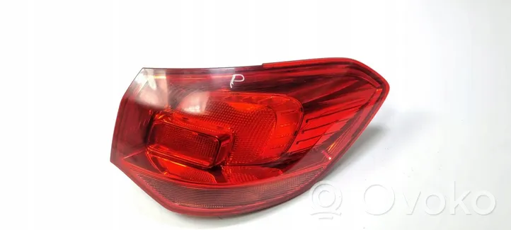 Opel Astra J Lampa tylna 13282243