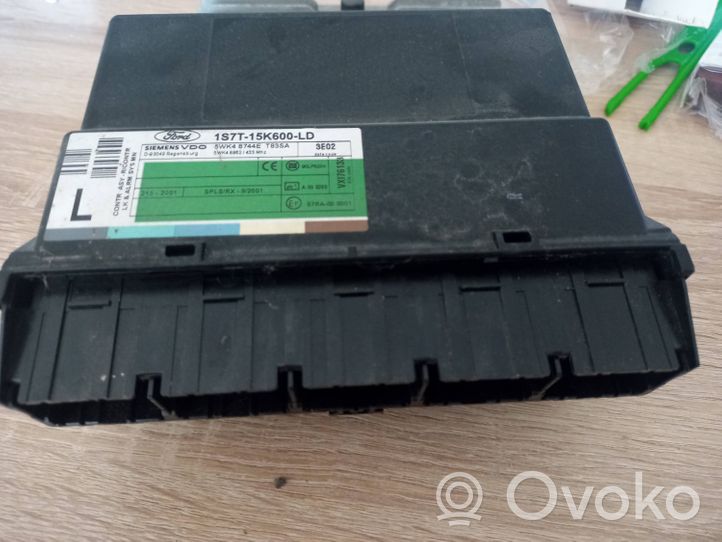 Ford Mondeo Mk III Module confort 1s7t15k600ld