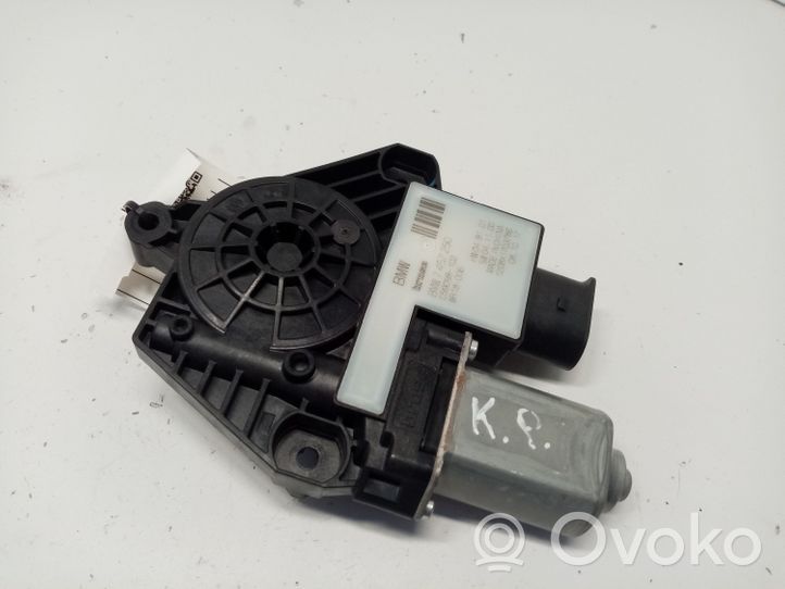 BMW X3 G01 Etuoven ikkunan nostomoottori 51337457250