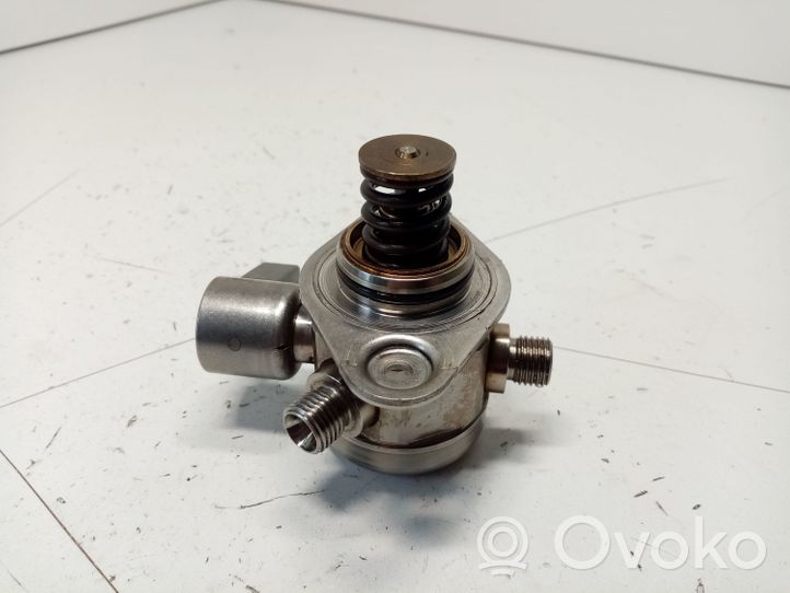 BMW 5 F10 F11 Pompe d'injection de carburant à haute pression 13517595339