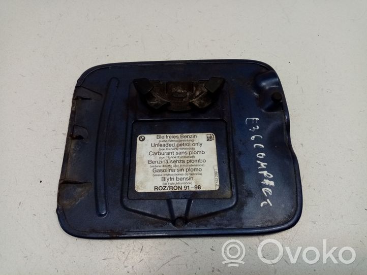 BMW 3 E36 Bouchon, volet de trappe de réservoir à carburant 51178202516