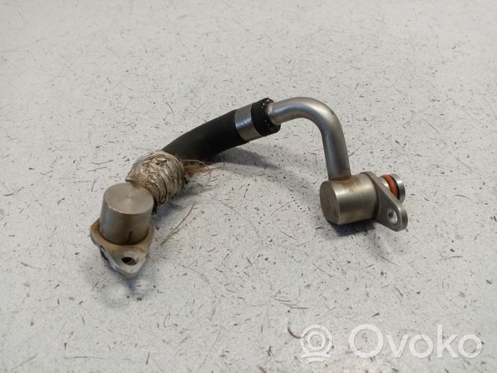 BMW 3 F30 F35 F31 Coolant pipe/hose 7588936