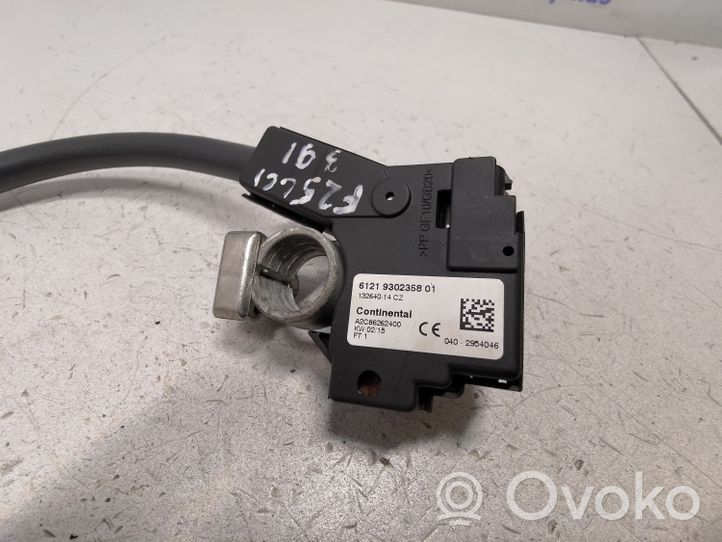BMW X3 F25 Cable negativo de tierra (batería) 61219302358