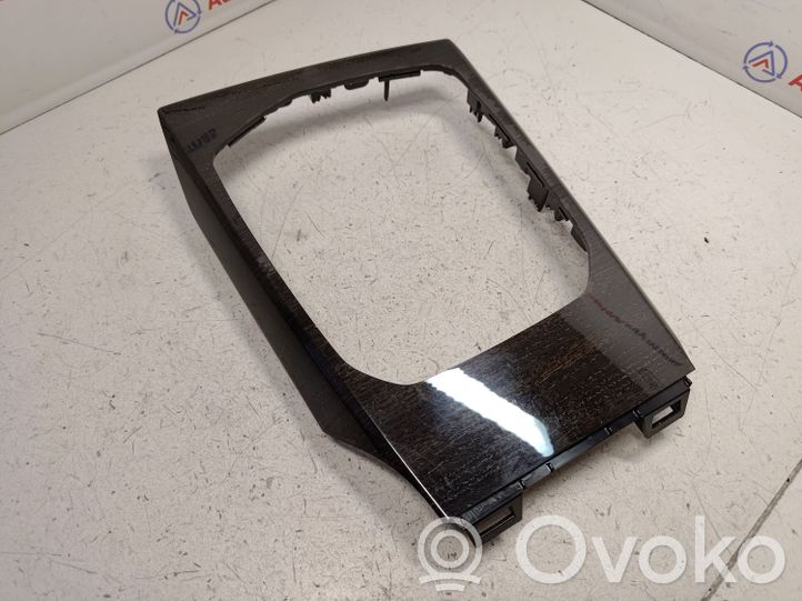 6807242 BMW 3 G20 G21 Other center console (tunnel) element, 80.00  