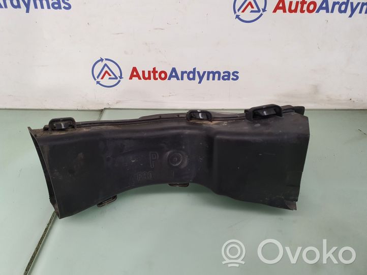 BMW 3 F30 F35 F31 Kanał powietrza hamulca 51747255418