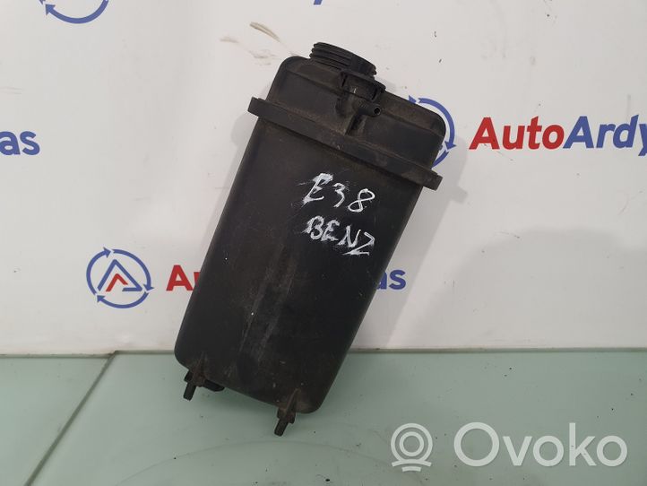 BMW 7 E38 Serbatoio di compensazione del liquido refrigerante/vaschetta 17111741167