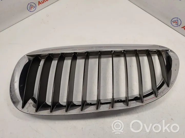 BMW 6 E63 E64 Grille de calandre avant 51137008915