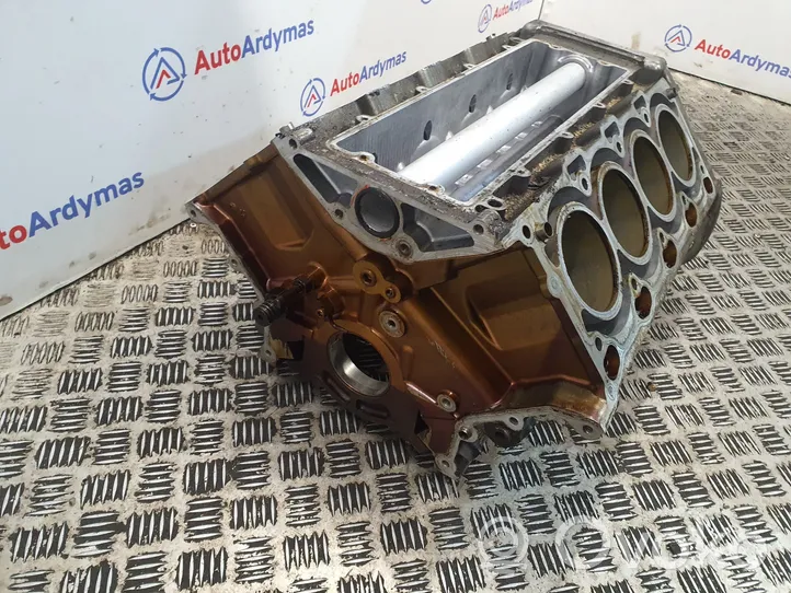 BMW 7 E65 E66 Bloc moteur N62B36A