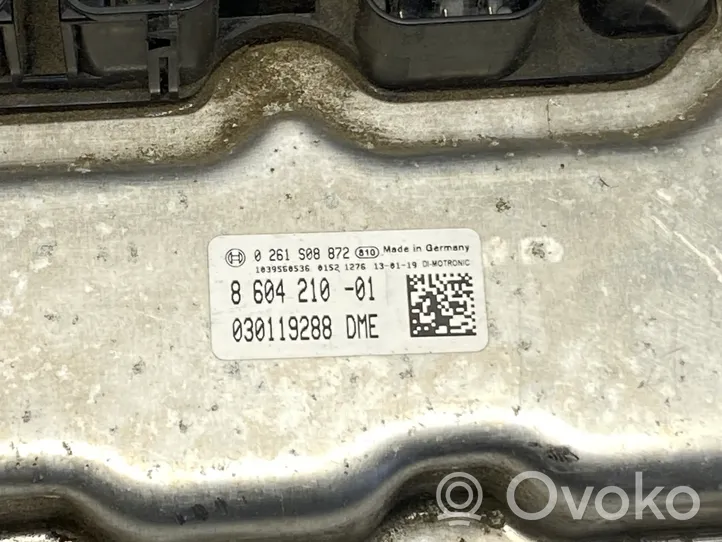 BMW 3 F30 F35 F31 Dzinēja vadības bloks 8604210