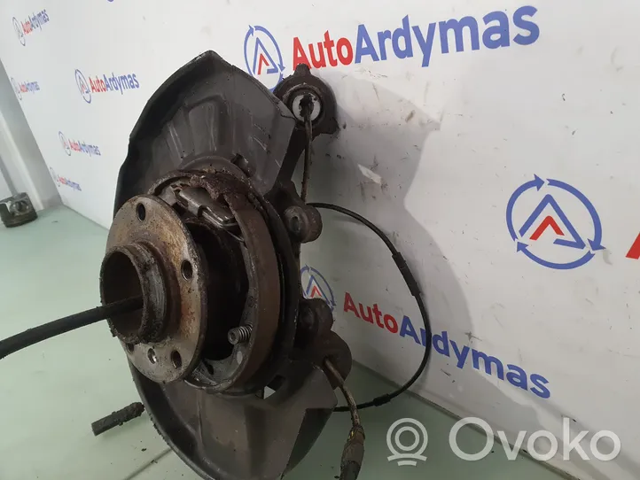 BMW 3 F30 F35 F31 Pivot de moyeu arrière 6792523