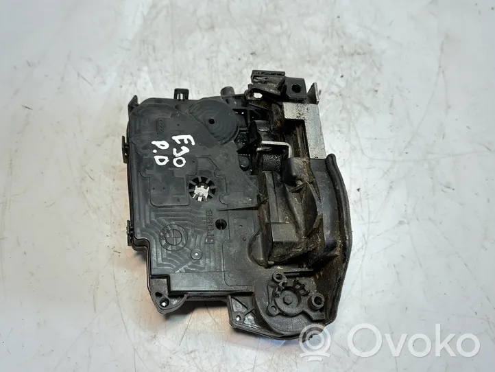 BMW 3 E90 E91 Serratura portiera anteriore 7059974