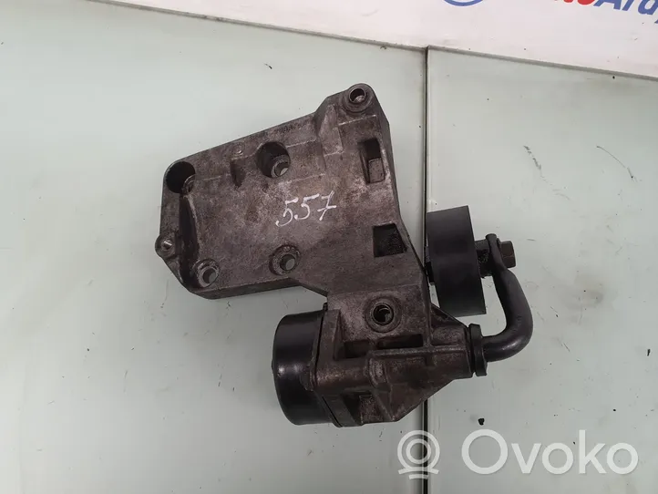 BMW 5 E39 A/C compressor mount bracket 7786194