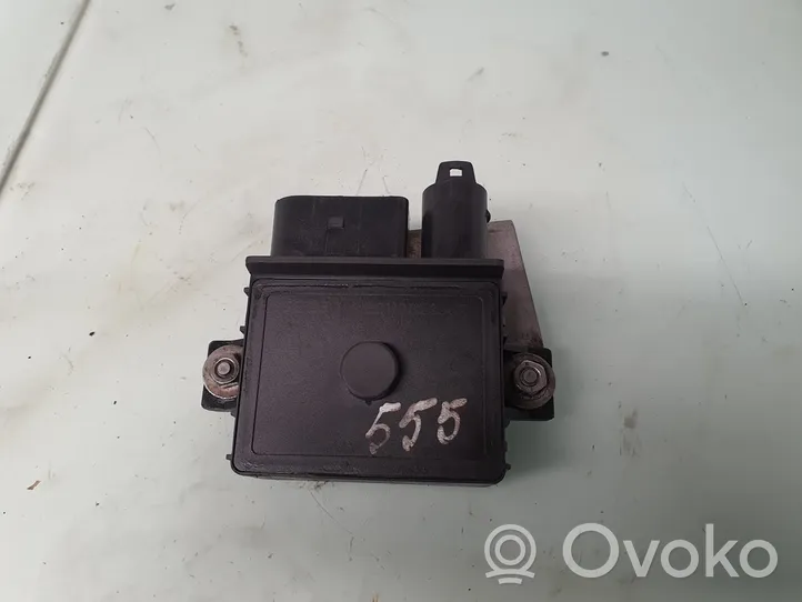 BMW 3 E90 E91 Glow plug pre-heat relay 12218591723