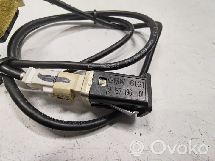 BMW 3 E90 E91 USB socket connector 9167196