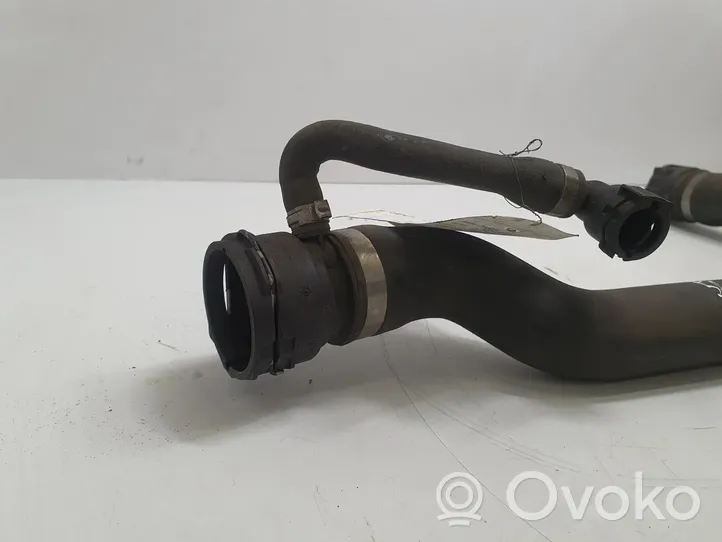 BMW 1 E81 E87 Tuyau de liquide de refroidissement moteur 7805458