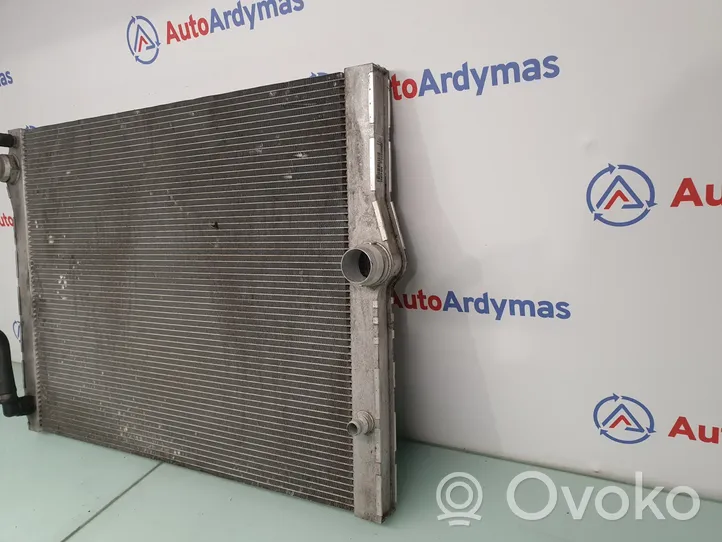 BMW 7 F01 F02 F03 F04 Coolant radiator 7570094