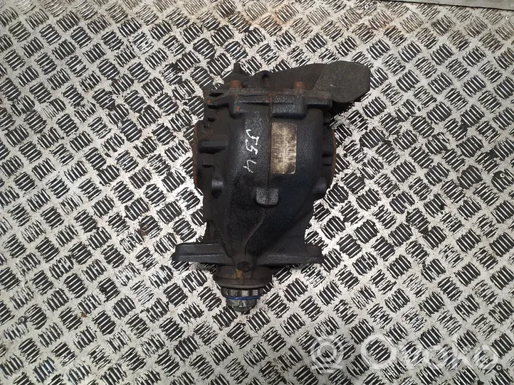 BMW 3 F30 F35 F31 Aizmugurējais reduktors 8485723