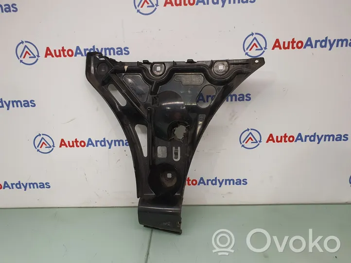 BMW 5 E60 E61 Soporte de montaje del parachoques trasero 7060796