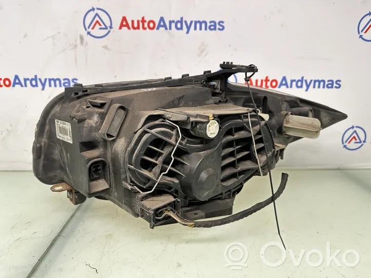 BMW 1 E81 E87 Lampa przednia 6924486