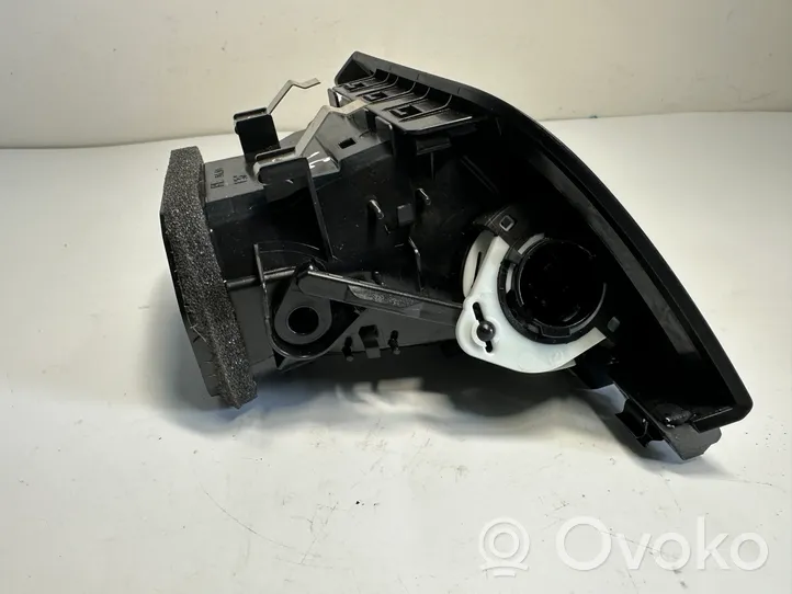 BMW 4 F32 F33 Copertura griglia di ventilazione laterale cruscotto 9218550