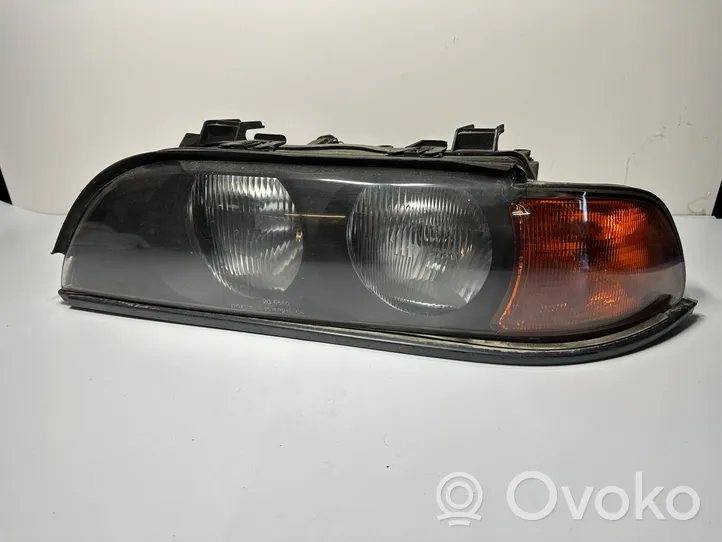 BMW 5 E39 Headlight/headlamp 8361939