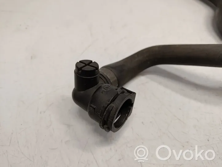 BMW 3 E46 Tuyau de liquide de refroidissement moteur 17127506128