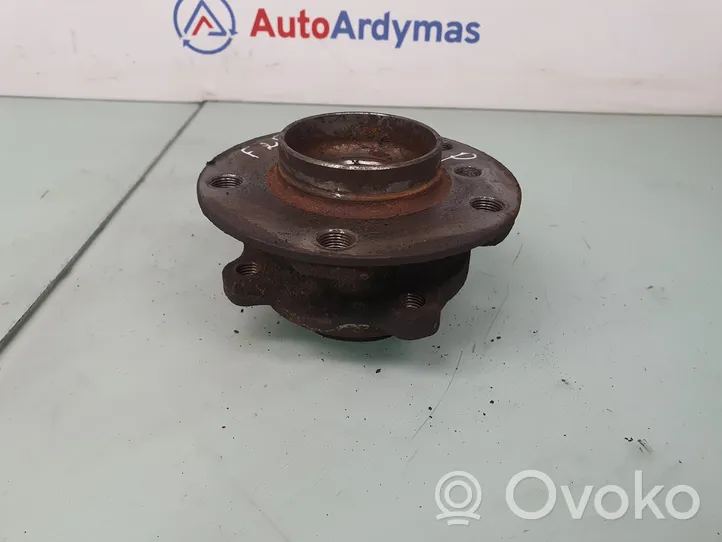 BMW X3 F25 Cuscinetto a sfera della ruota anteriore 6870725