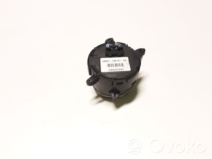 Ford Kuga II Boutons / interrupteurs volant DM5T14K147DA