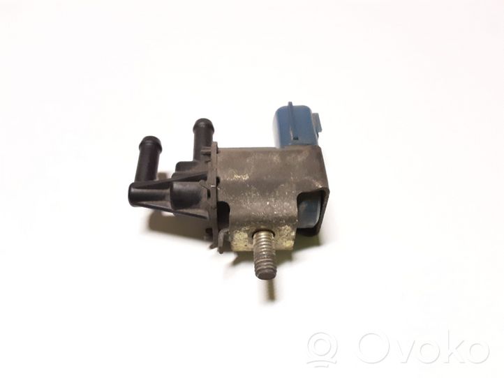 Nissan X-Trail T30 Vacuum valve FDBD100