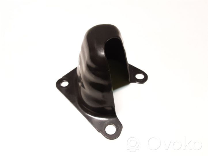 Nissan Qashqai Support de pare-chocs arrière 852121047