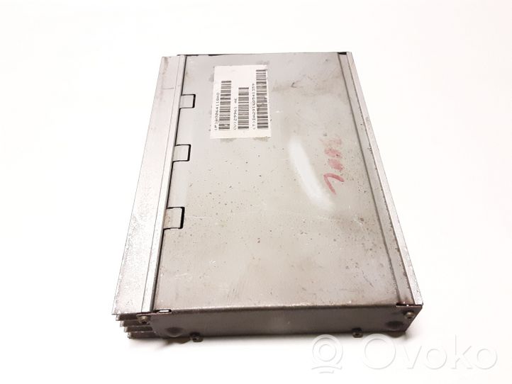 Chrysler 300 - 300C Amplificatore P05064118AD