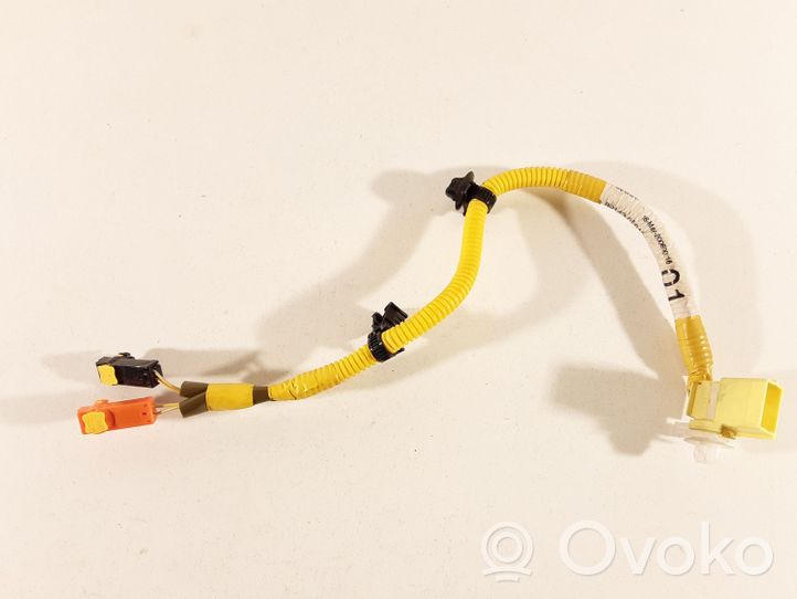 Toyota Corolla Verso AR10 Cableado del accionador del airbag 821430F010