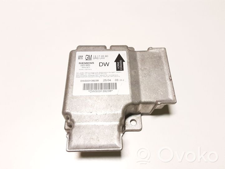 Opel Vectra C Module de contrôle airbag 13170590