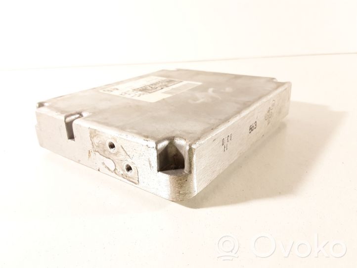 Toyota Avensis T220 Engine control unit/module 8966105460