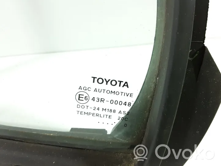 Toyota Yaris Fenêtre latérale vitre arrière 43R00048
