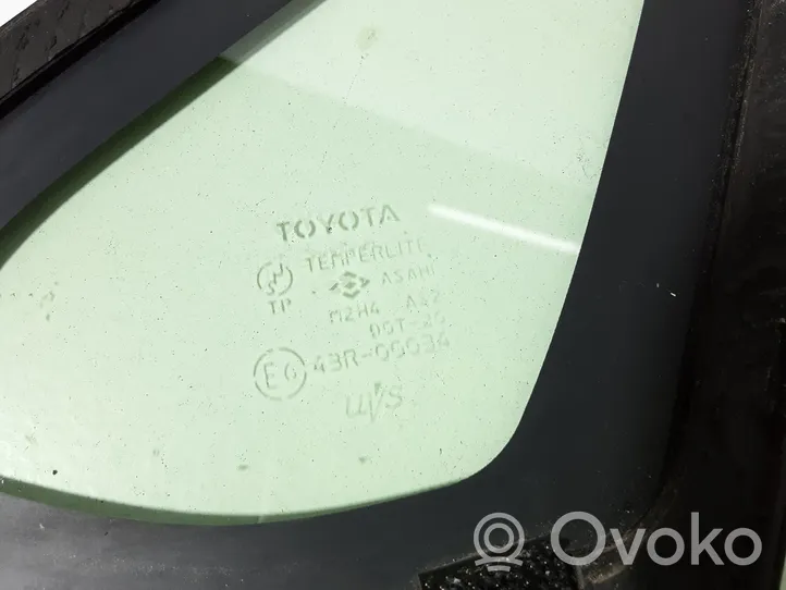 Toyota Prius (XW20) Szyba przednia karoseryjna trójkątna 43R00034