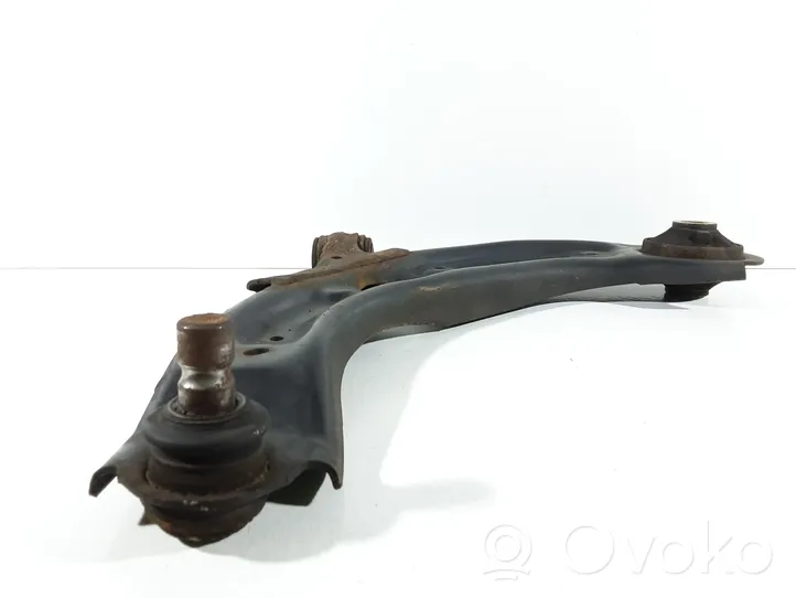 Mazda CX-3 Braccio di controllo sospensione anteriore inferiore/braccio oscillante D10E34460