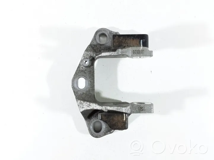 Mazda CX-3 Supporto di montaggio scatola del cambio D09T39081