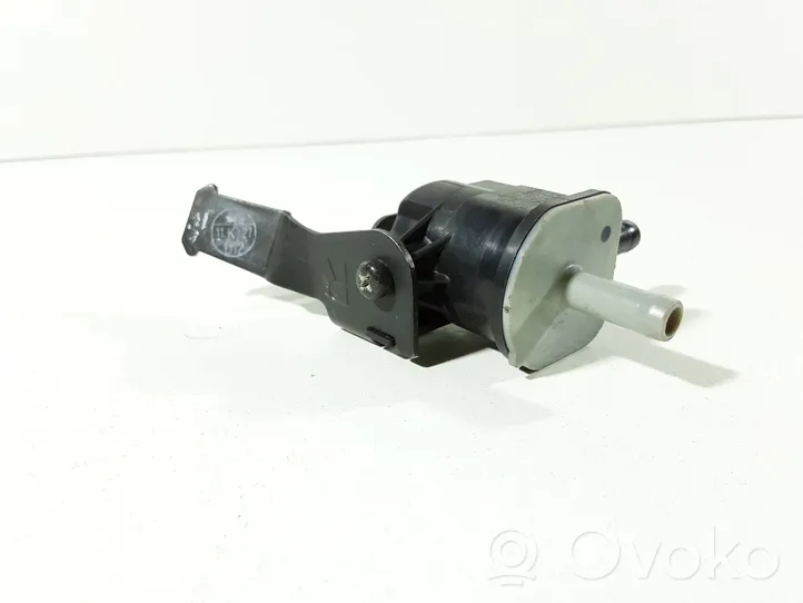 Toyota Auris 150 Electrovanne Soupape de Sûreté / Dépression 90910TC002