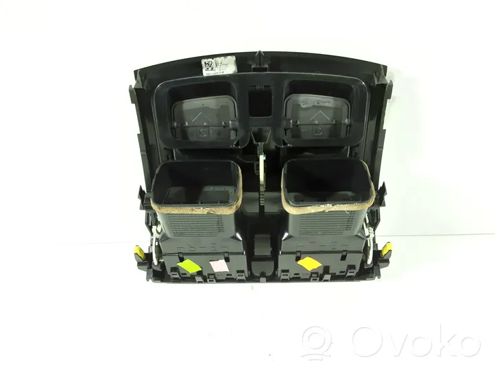 Toyota Auris 150 Rejilla de ventilación central del panel 11GY06