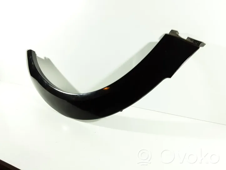 Subaru Outback Garniture pour voûte de roue avant 