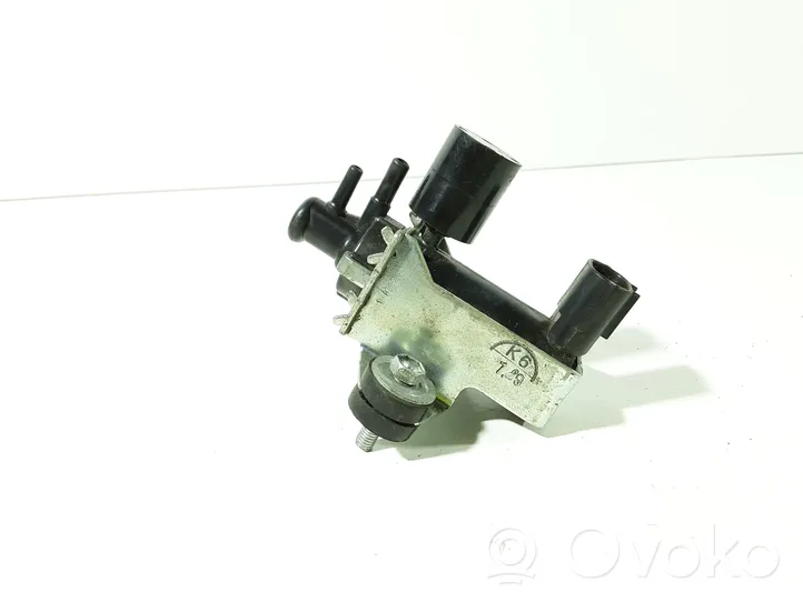 Subaru Outback Turboahtimen magneettiventtiili 14471AA220