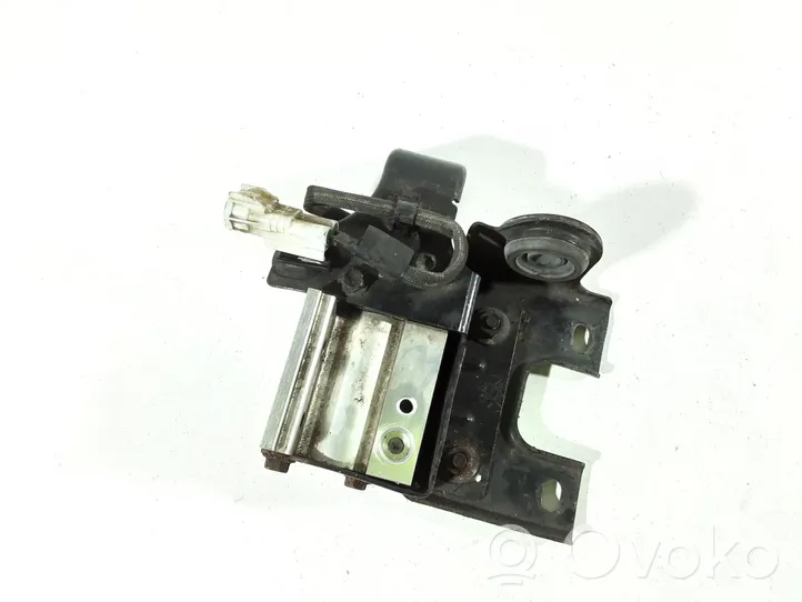 Subaru Outback Air conditioning (A/C) expansion valve 4433101071